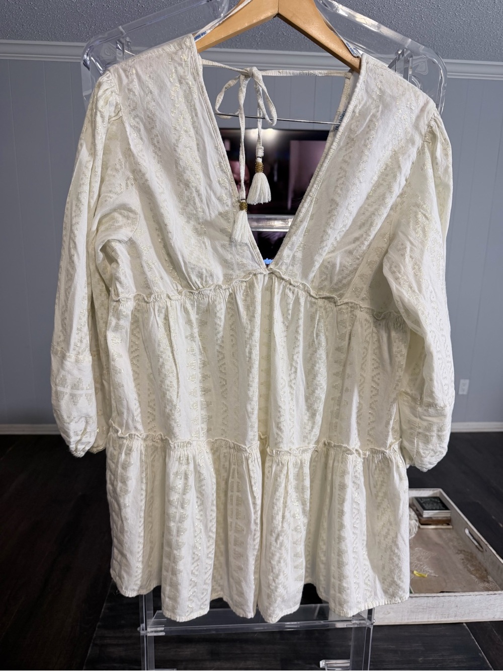 blue island Cream Cover up with Gold Thread Detail Women’s Large
